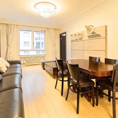 5-bedroom Spacious And Cosy Flat Close To The Eiffel Tower Paris
